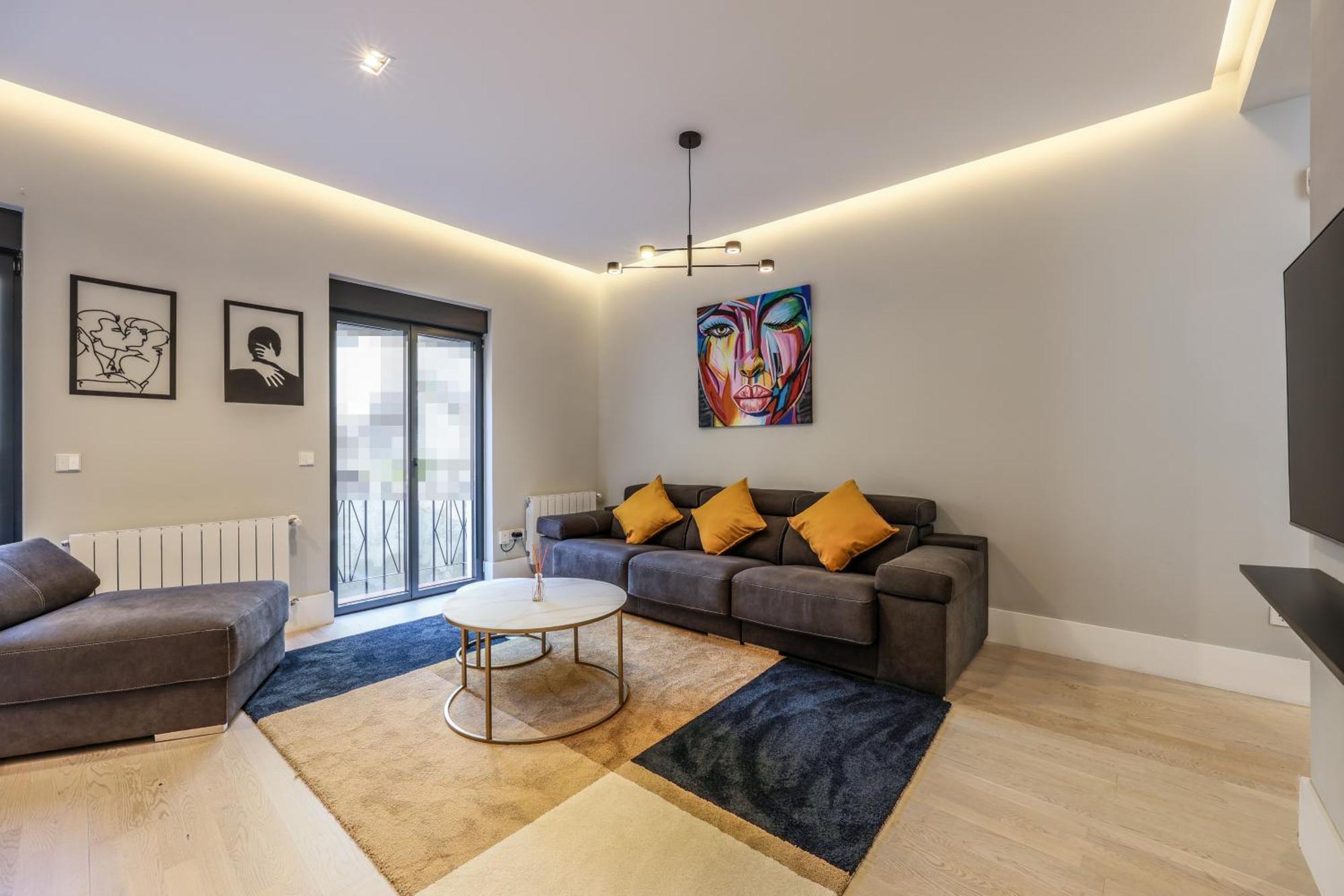 En El Corazon De Madrid, Casa Moderna公寓 外观 照片